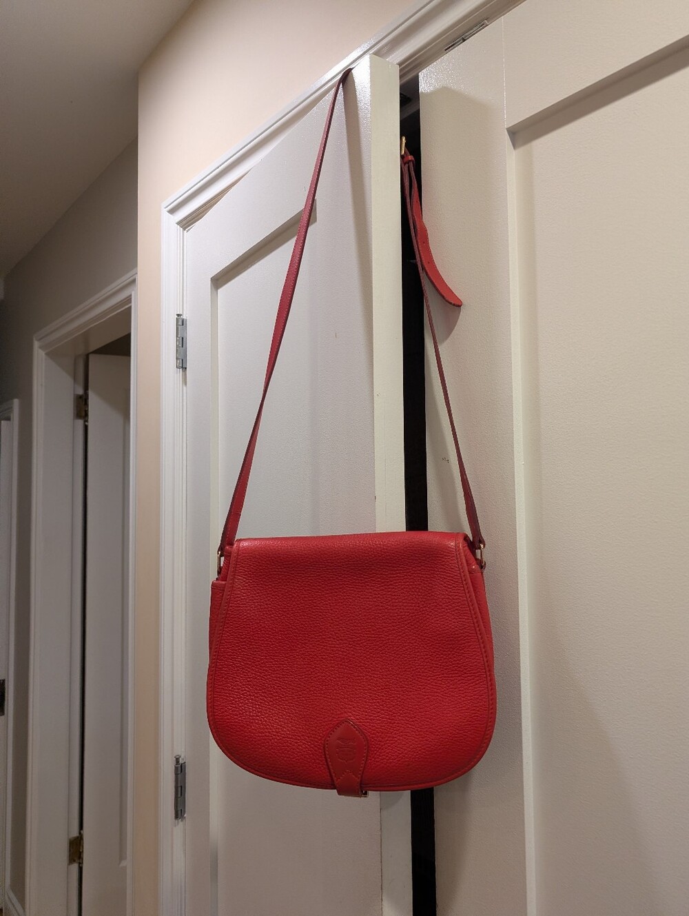 100% Leather Vintage Saddlebag